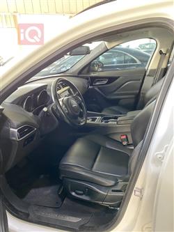 جاگوار F-Pace